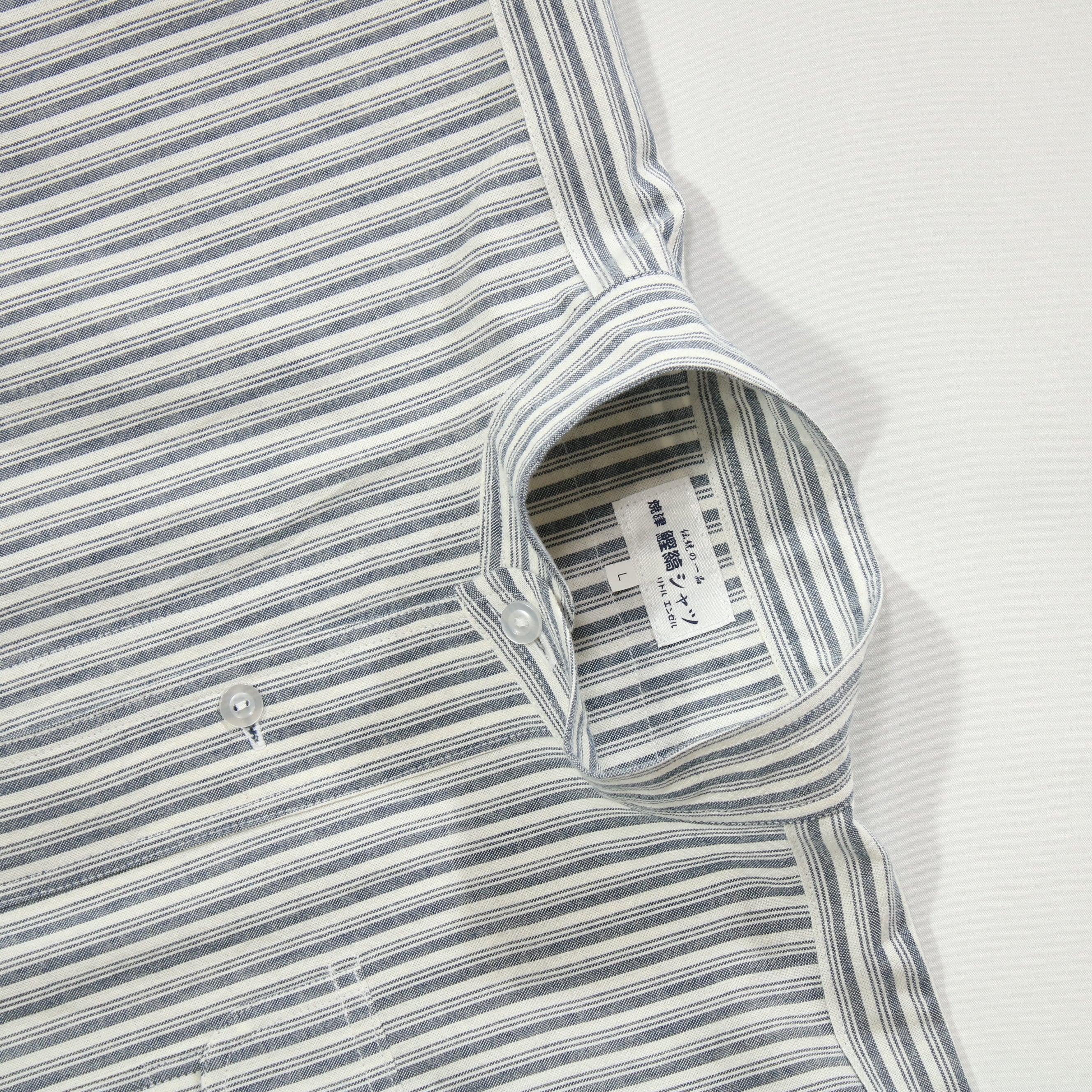【鰹縞(グレー地)】スタンドカラーシャツ／長袖