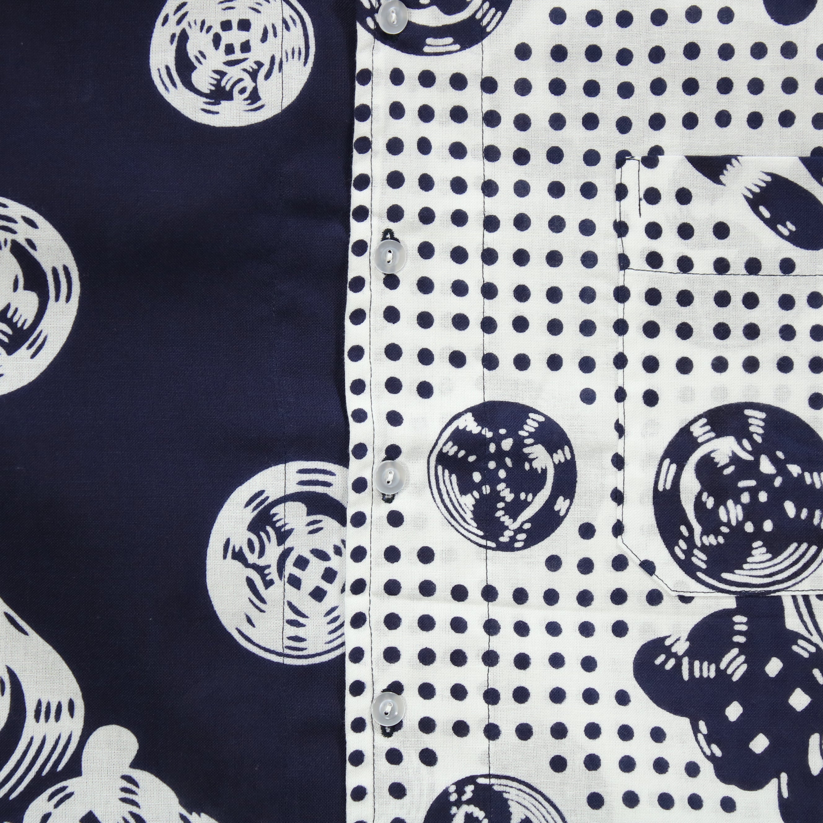 【魚河岸(紺地)/豆絞り(紺玉地×紺)】魚河岸シャツ/片身替／半袖